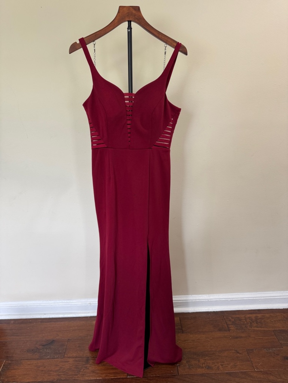 Minuet Burgundy Cutout Gown - Sweetheart Neckline (Size M)